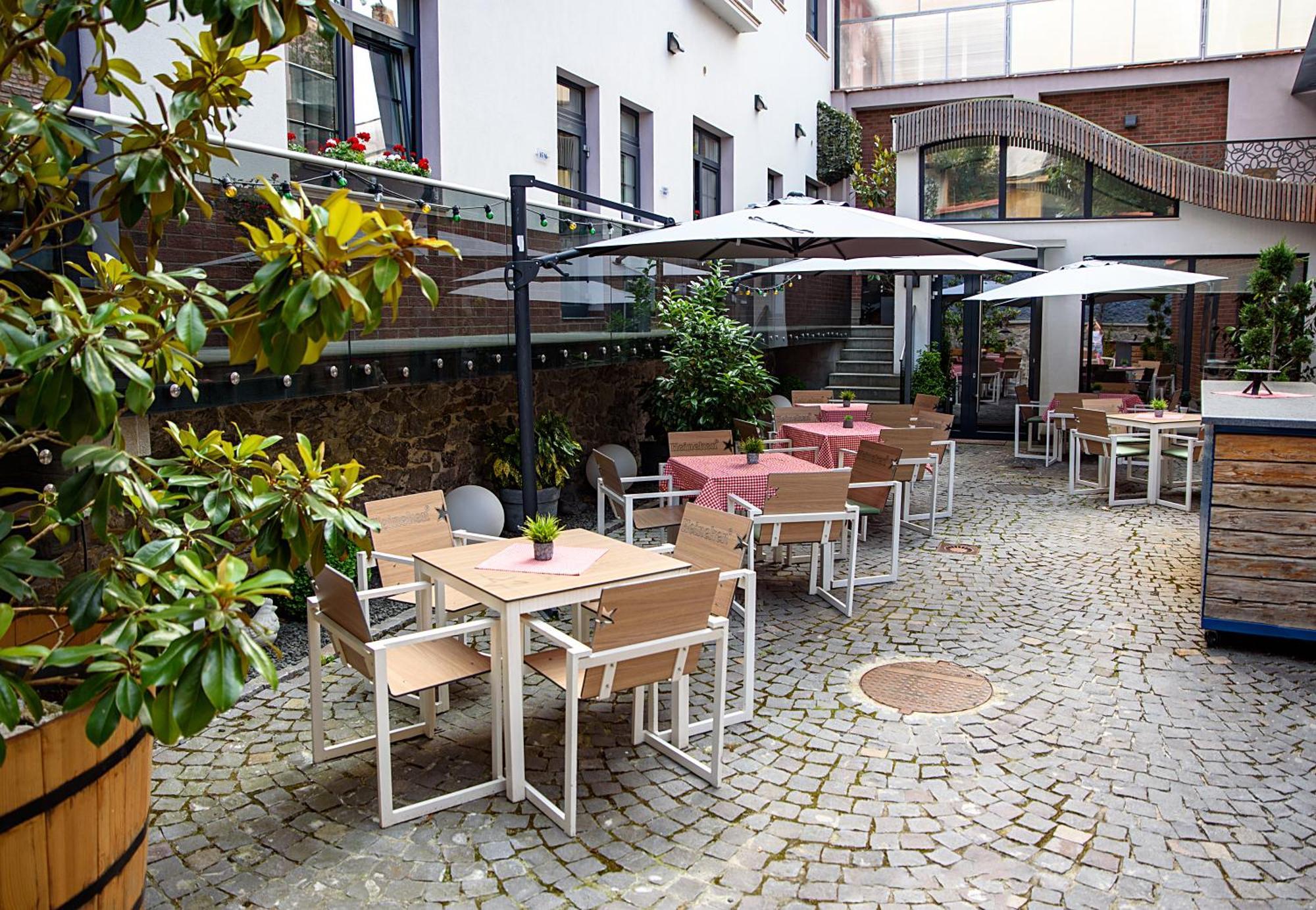 Art Hotel Sybin Zewnętrze zdjęcie