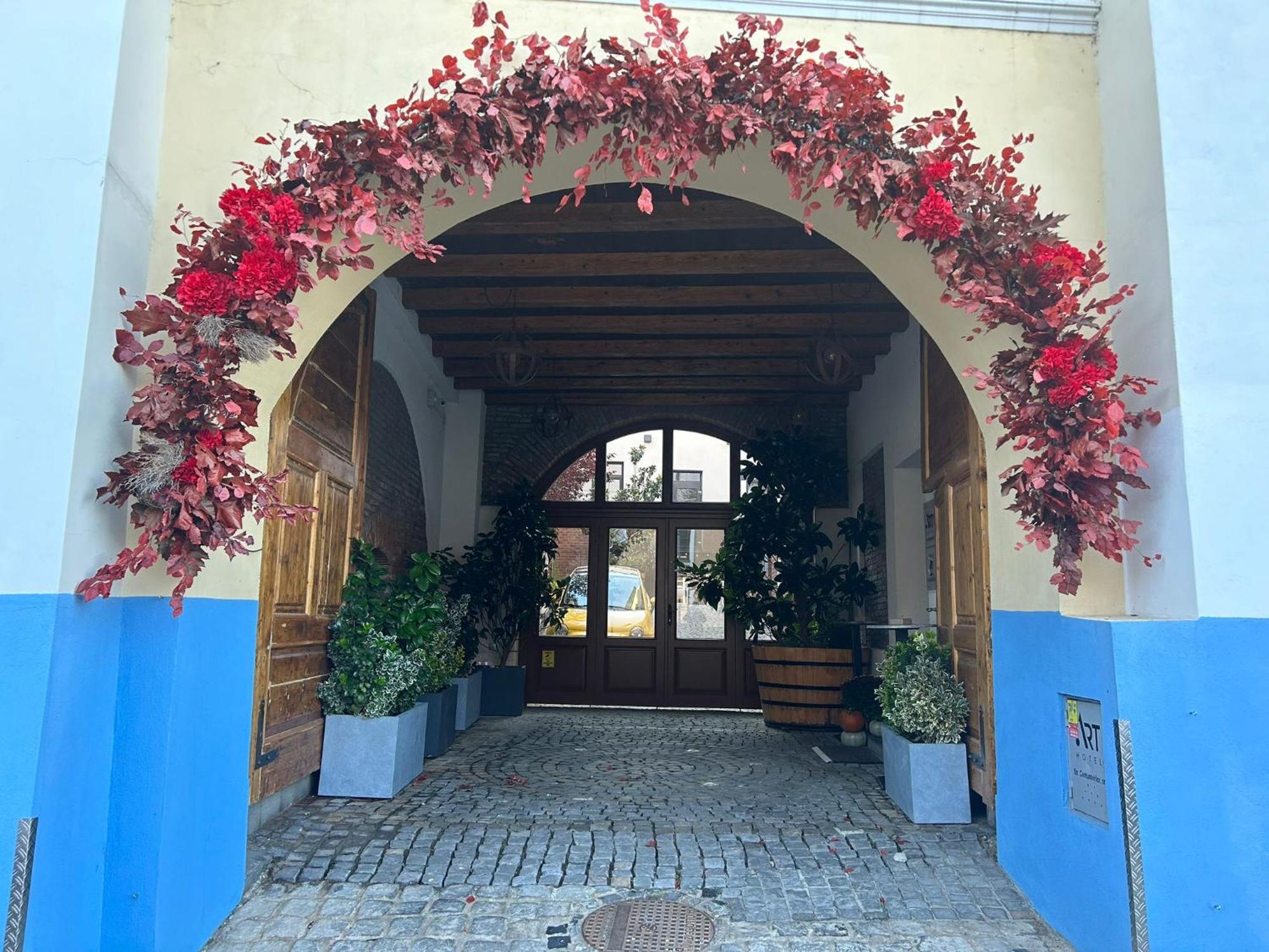 Art Hotel Sybin Zewnętrze zdjęcie