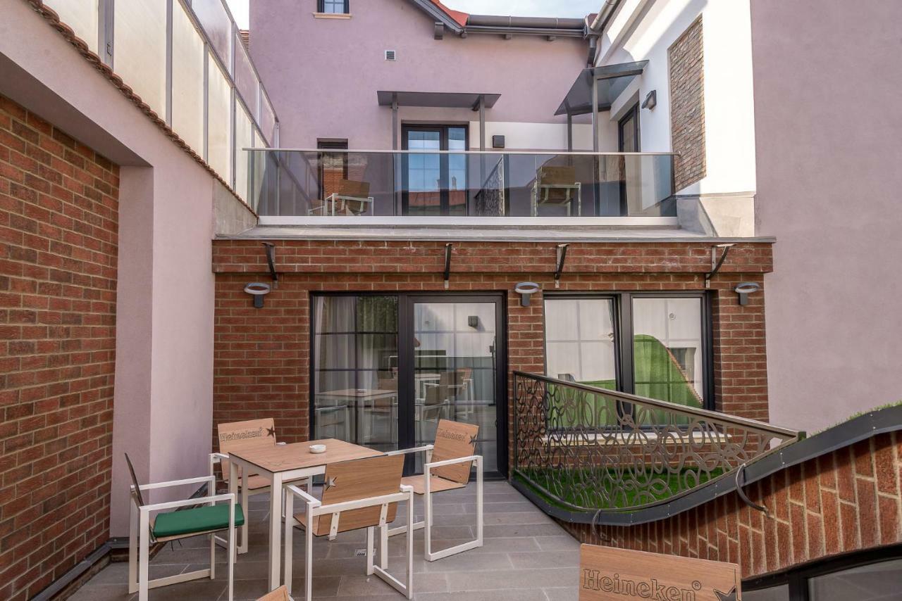 Art Hotel Sybin Zewnętrze zdjęcie